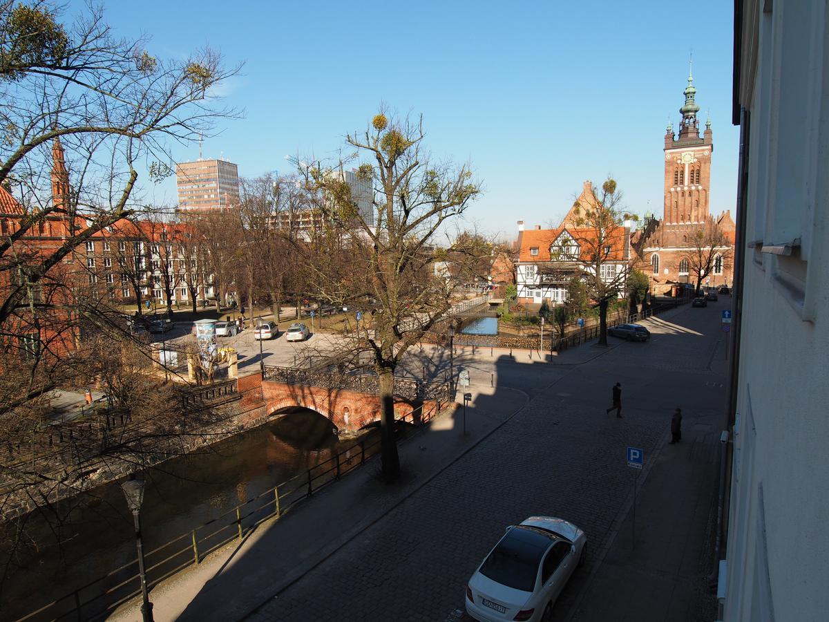 Apartamento Grand Tourist Gemini Gdansk Exterior foto